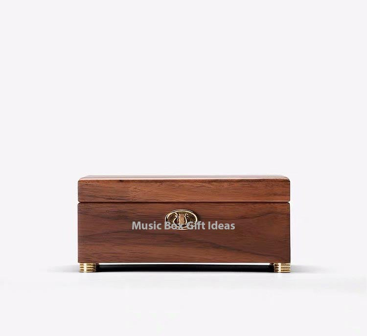 B deals music box