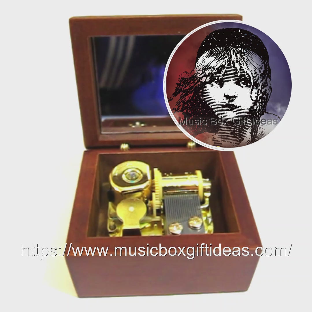 Clockwork deals music box