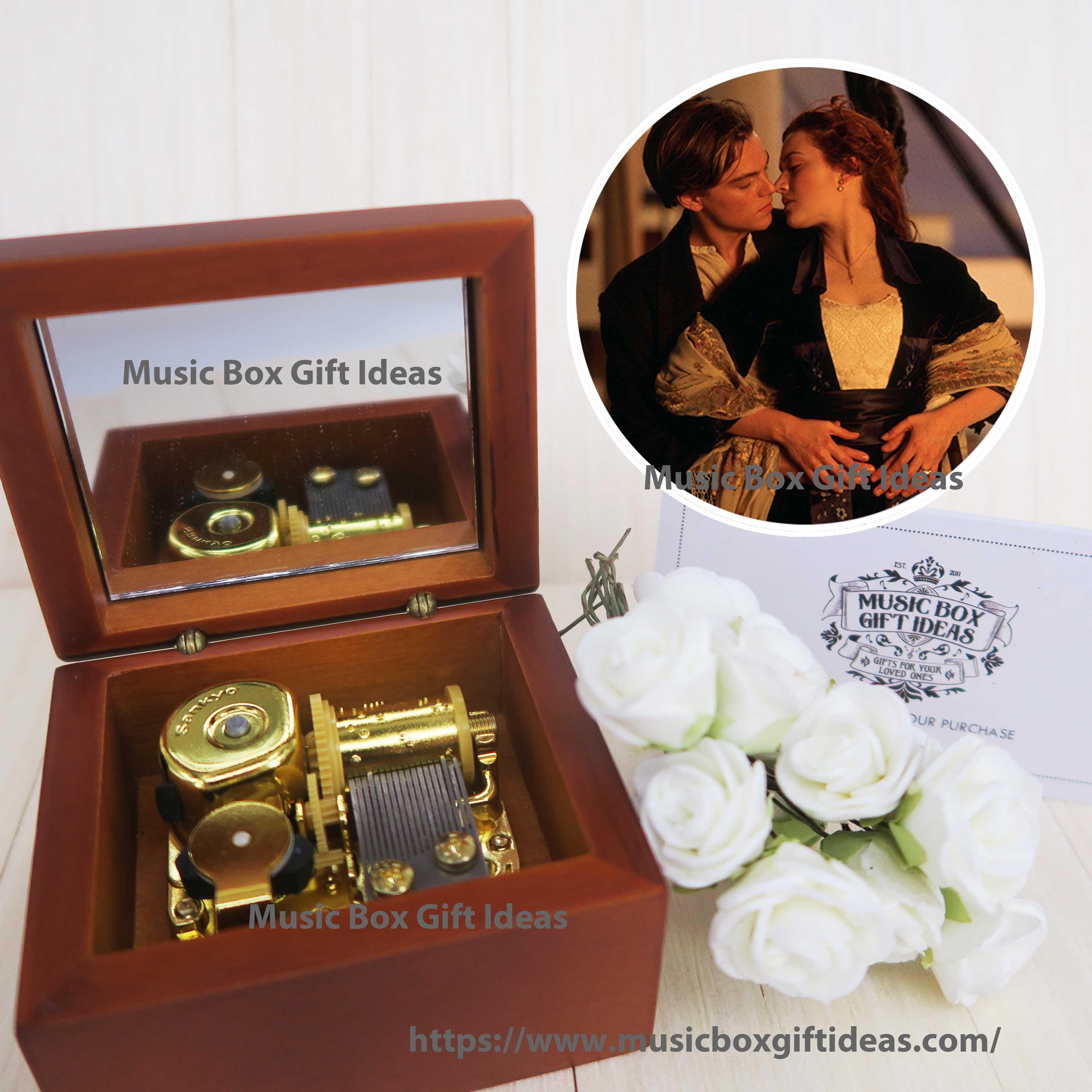 Personalized Movie Soundtrack Titanic My Heart Will Go On Celin Dion  18-Note Music Box Gift (Wooden Clockwork)